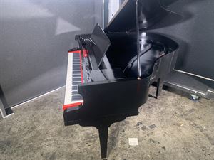 Baby Grand Piano Shell w/cover - Black [ID: 1332mm X 352mm X 161mm; 1287mm X 334mm X 118mm]
